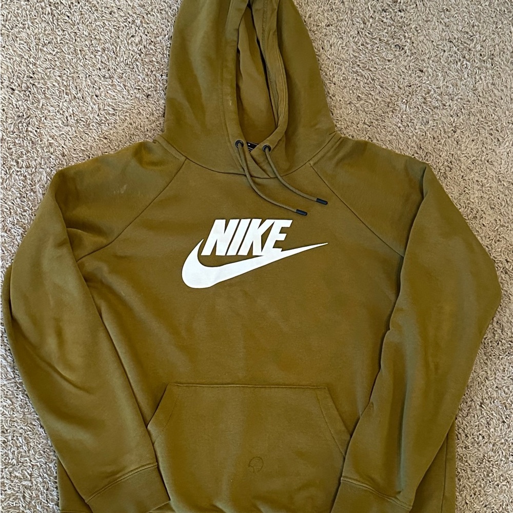 Nike Men's Green Hoodie